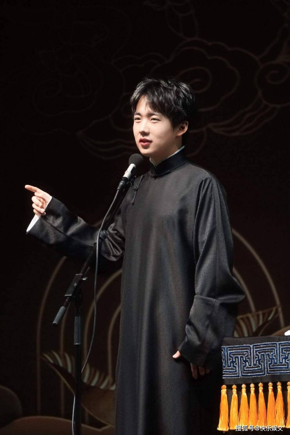 《庆余年2》终于曝光了杀青照!郭麒麟的造型变得肥头大耳(图11) 《庆余年2》终于曝光了杀青照!郭麒麟的造型变得肥头大耳(图11)