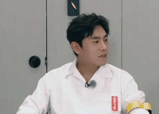 《跑男》经过几次嘉宾大变换缺了灵魂人物，收视效果大不如从前(图8)