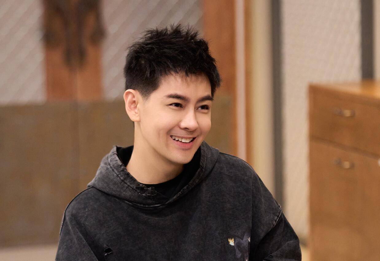 如果要说什么综艺最好看,那必须得是芒果的《浪姐》和《披哥》(图4) 如果要说什么综艺最好看,那必须得是芒果的《浪姐》和《披哥》(图4)