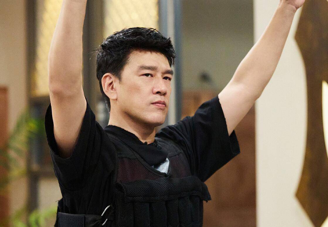 如果要说什么综艺最好看,那必须得是芒果的《浪姐》和《披哥》(图10) 如果要说什么综艺最好看,那必须得是芒果的《浪姐》和《披哥》(图10)