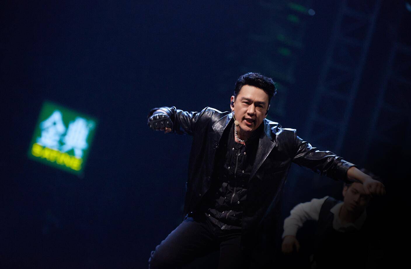 如果要说什么综艺最好看,那必须得是芒果的《浪姐》和《披哥》(图13) 如果要说什么综艺最好看,那必须得是芒果的《浪姐》和《披哥》(图13)