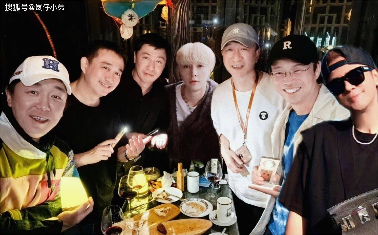 黄渤发文这就是乌镇男人帮,瞬间引发诸多节目老粉的回忆杀(图10) 黄渤发文这就是乌镇男人帮,瞬间引发诸多节目老粉的回忆杀(图10)