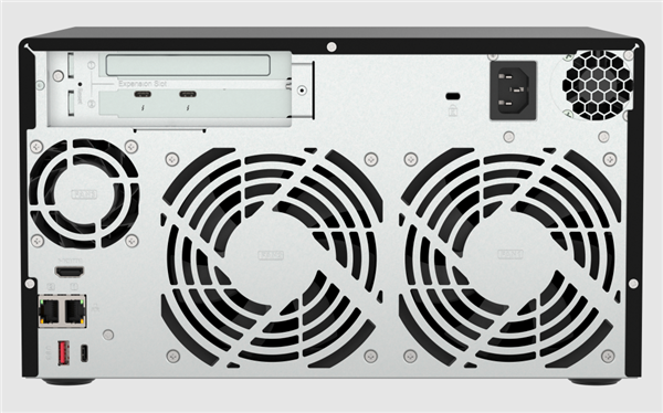 威联通发布两款TVS-hx74T系列雷电4 NAS产品,搭载Intel第12代Core i9、i7与i5处理器(图3) 威联通发布全新八盘位NAS:酷睿i9处理器 双雷电4