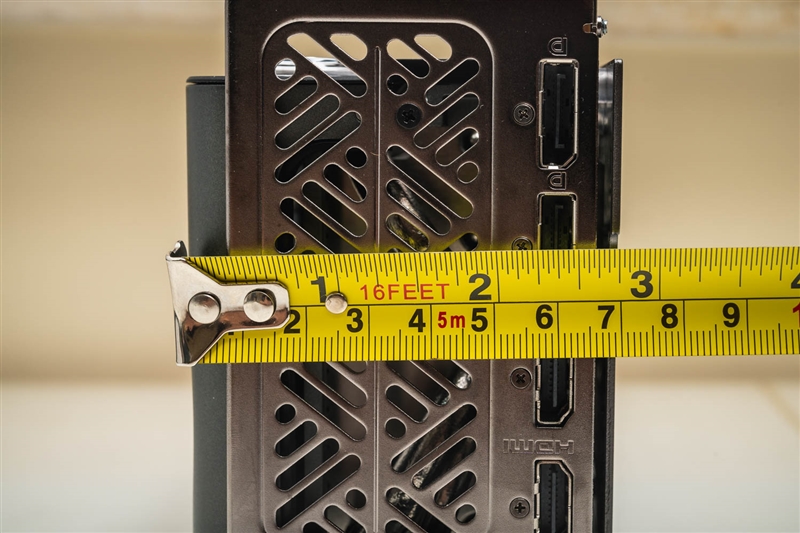 RTX 4090可能禁售 咱也当一回卡皇！AMD RX 7900 XTX深度评测