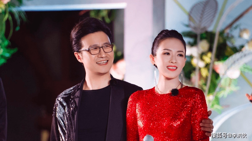 汪峰离婚,葛荟婕丝毫不掩饰激动和兴奋,在直播间放起《好运来》(图16) 汪峰离婚,葛荟婕丝毫不掩饰激动和兴奋,在直播间放起《好运来》(图16)