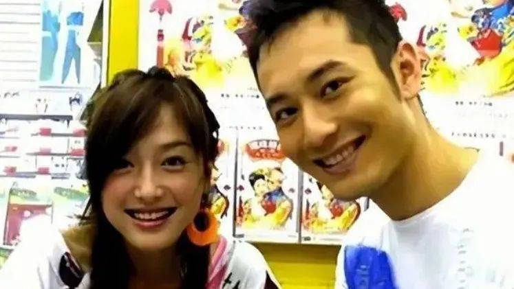 综艺《花少5》开播话题不断 明星成员集体现身北京环球影城(图23) 综艺《花少5》开播话题不断 明星成员集体现身北京环球影城(图23)