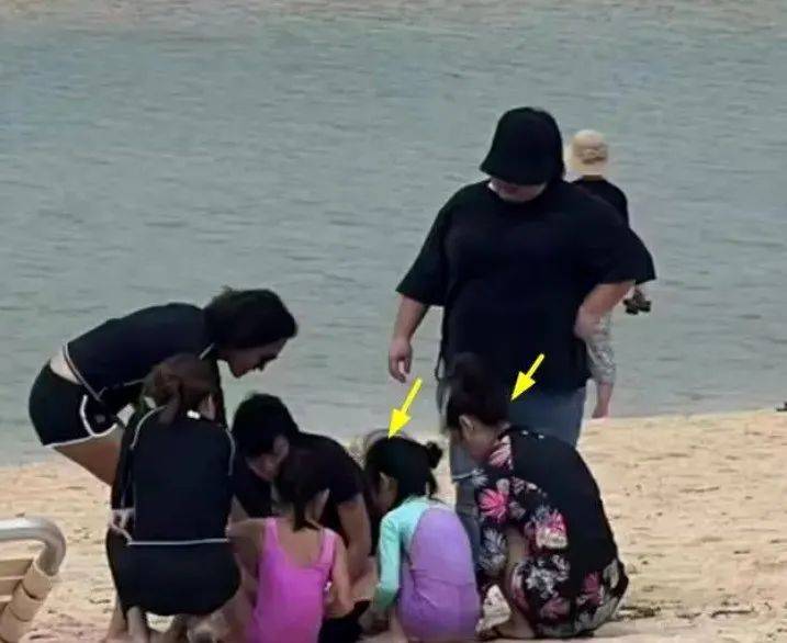 霍建华一家三口日本海边度假 林心如身材和之前一样苗条纤瘦(图12) 霍建华一家三口日本海边度假 林心如身材和之前一样苗条纤瘦(图12)