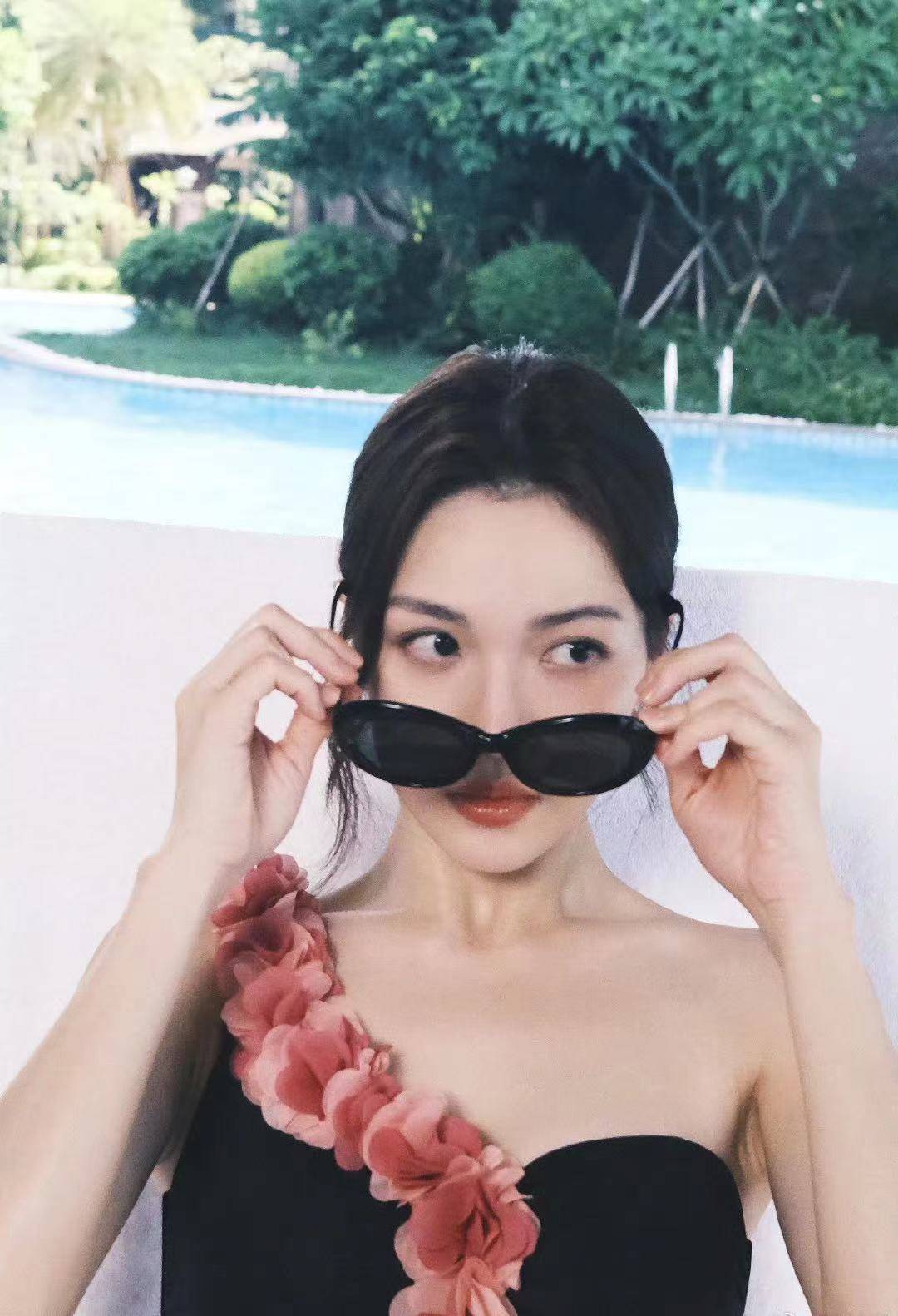 钟楚曦录制《我们的美好生活》 人美身材好 性格还很不错(图21) 钟楚曦录制《我们的美好生活》 人美身材好 性格还很不错(图21)