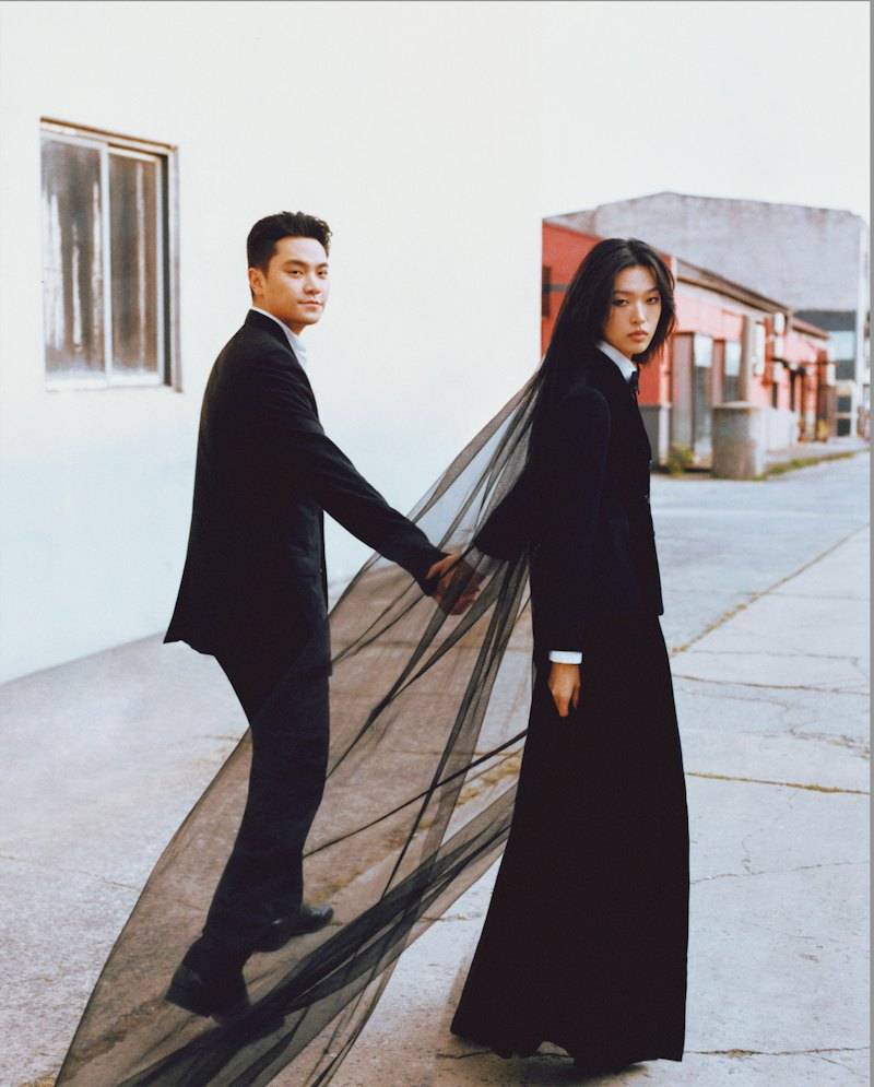 70岁的张艾嘉荣升“婆婆”,儿子王令尘与相恋7年的29岁内地超模游天翼举办盛大婚礼(图41) 70岁的张艾嘉荣升“婆婆”,儿子王令尘与相恋7年的29岁内地超模游天翼举办盛大婚礼(图41)