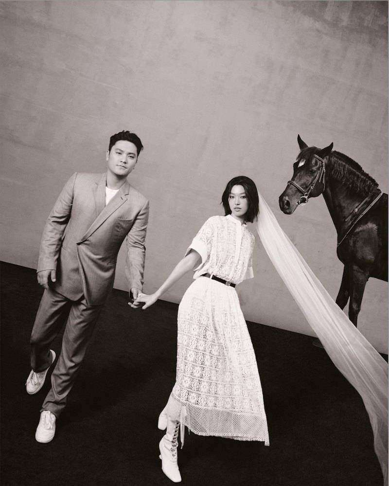 70岁的张艾嘉荣升“婆婆”,儿子王令尘与相恋7年的29岁内地超模游天翼举办盛大婚礼(图40) 70岁的张艾嘉荣升“婆婆”,儿子王令尘与相恋7年的29岁内地超模游天翼举办盛大婚礼(图40)