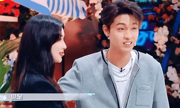 女神孟子义和流量担当秦霄贤被曝已同居 粉丝们目瞪口呆(图3) 女神孟子义和流量担当秦霄贤被曝已同居 粉丝们目瞪口呆(图3)