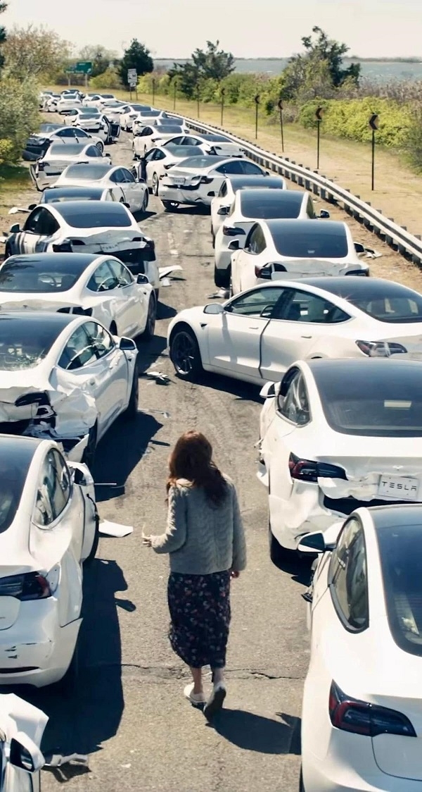 为何不让大家在末日地堡重聚?G.H.知道到底发生了什么吗?(图4) 《断网假期》的开放式结局