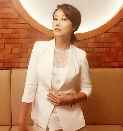 周海媚的故事告诉我们 生命短暂珍惜当下 她的一生用行动诠释了如何积极面对生活(图10) 周海媚的故事告诉我们 生命短暂珍惜当下 她的一生用行动诠释了如何积极面对生活(图10)