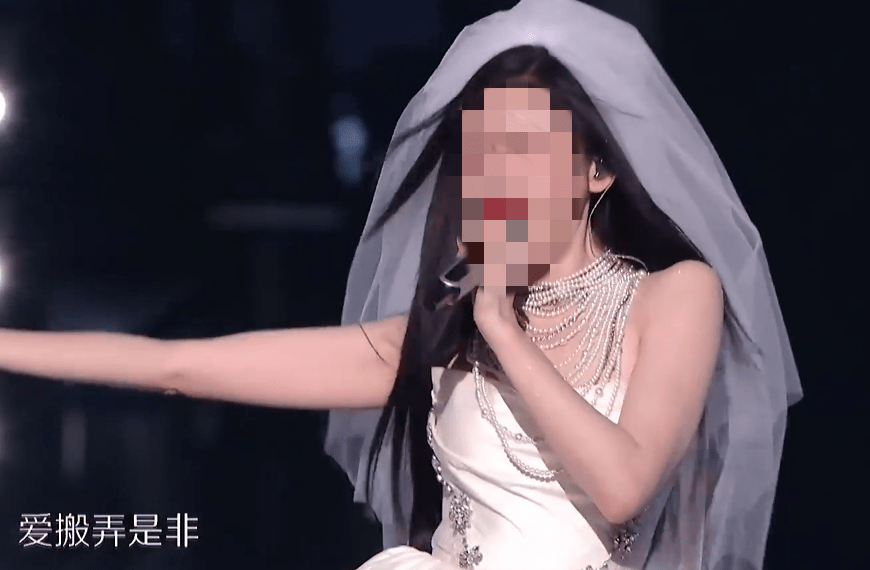 孟子义回应了唱歌跑调,向周华健道歉:大哥,对不起,我尽力了!(图5) 孟子义回应了唱歌跑调,向周华健道歉:大哥,对不起,我尽力了!(图5)