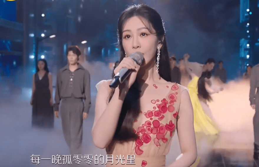 孟子义回应了唱歌跑调,向周华健道歉:大哥,对不起,我尽力了!(图14) 孟子义回应了唱歌跑调,向周华健道歉:大哥,对不起,我尽力了!(图14)