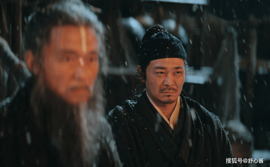 锦衣卫打怪兽?四舍五入形同空降,黄轩本轩都说“挺突然的”(图13) 锦衣卫打怪兽?四舍五入形同空降,黄轩本轩都说“挺突然的”(图13)