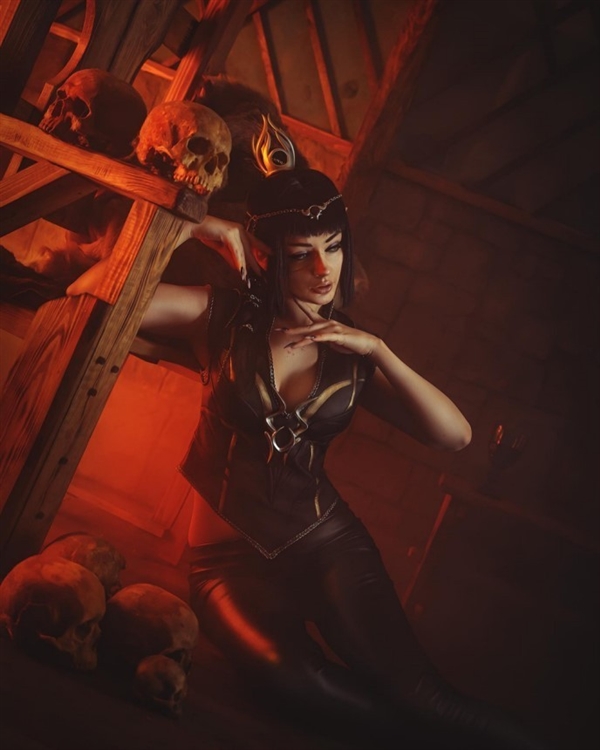 乌克兰美女Cos《博德之门3》影心 速度来欣赏下吧(图4) 乌克兰美女Cos《博德之门3》影心 身材过于火辣