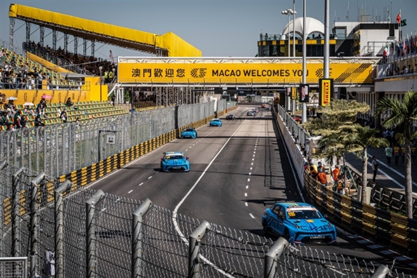 领克汽车官宣郭富城出任领克品牌大使 很早就与领克汽车结缘(图2) 影视歌三栖天王!郭富城出任领克汽车品牌大使