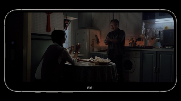 苹果已使用iPhone拍摄了7部新年贺岁短片,体现出每代iPhone强大的视频拍摄能力(图4) 范伟主演iPhone拍摄!揭开苹果贺岁片《小蒜头》背后的秘密