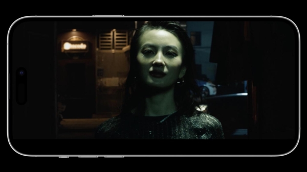 苹果已使用iPhone拍摄了7部新年贺岁短片,体现出每代iPhone强大的视频拍摄能力(图5) 范伟主演iPhone拍摄!揭开苹果贺岁片《小蒜头》背后的秘密