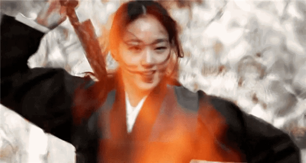 《破墓》唤起的民族情绪与历史记忆,让它在韩国乃至放映地区赢得了满屏好评(图7) 韩国拍了一部爱国主义鬼片