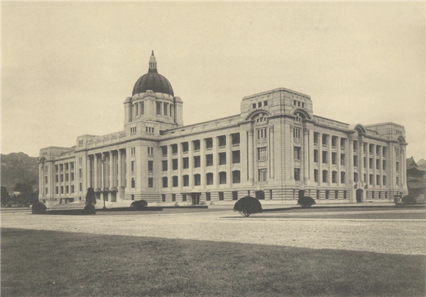 《破墓》唤起的民族情绪与历史记忆,让它在韩国乃至放映地区赢得了满屏好评(图19) 韩国拍了一部爱国主义鬼片