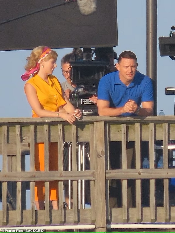 斯嘉丽与环球影业商定《侏罗纪世界》新片的演出合同,肃清了“胸大无脑”的流毒(图3) 黑寡妇入侵侏罗纪世界