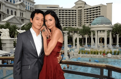 吴彦祖发文纪念结婚十四周年,并晒出亲手做的蛋糕(图5) 吴彦祖发文纪念结婚十四周年,并晒出亲手做的蛋糕(图5)