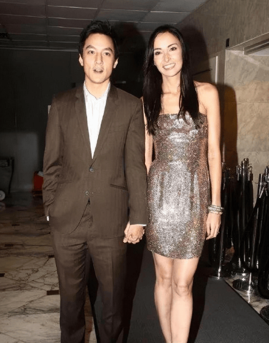 吴彦祖发文纪念结婚十四周年,并晒出亲手做的蛋糕(图6) 吴彦祖发文纪念结婚十四周年,并晒出亲手做的蛋糕(图6)