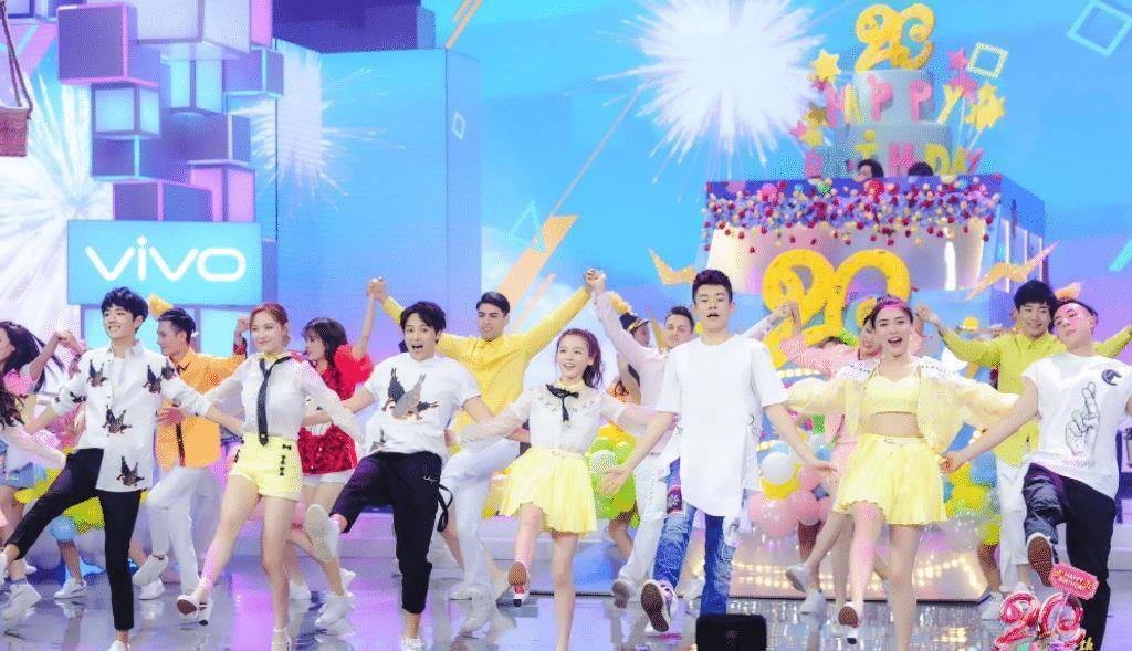 《快乐大本营》下期又放大招啦,邀请的嘉宾阵容不得了(图1) 《快乐大本营》下期又放大招啦,邀请的嘉宾阵容不得了(图1)