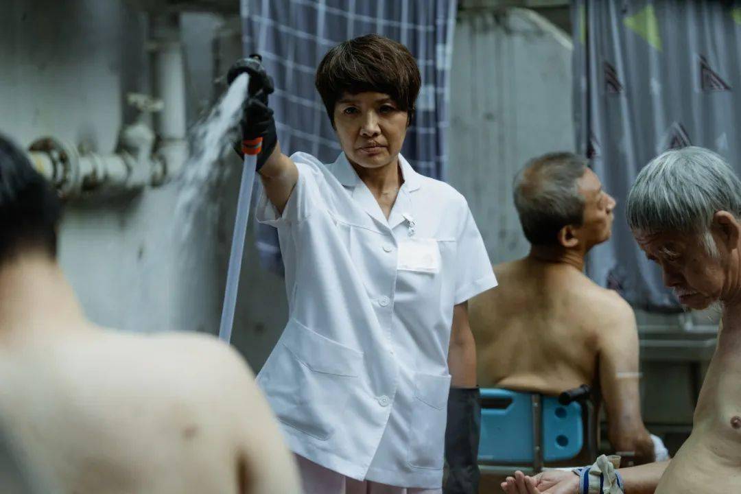 金像奖16项大奖提名领跑的《白日之下》正式上映,良心之作(图3) 金像奖16项大奖提名领跑的《白日之下》正式上映,良心之作(图3)