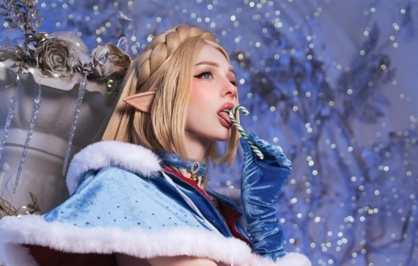 俄罗斯美女Cos《塞尔达》公主图,短裙秀出绝妙身材,一起来欣赏下吧(图1) 俄罗斯美女Cos《塞尔达》公主图:穿短裙秀绝妙身材