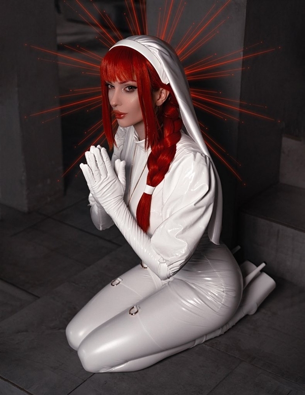 俄罗斯美女Cos《塞尔达》公主图,短裙秀出绝妙身材,一起来欣赏下吧(图14) 俄罗斯美女Cos《塞尔达》公主图:穿短裙秀绝妙身材