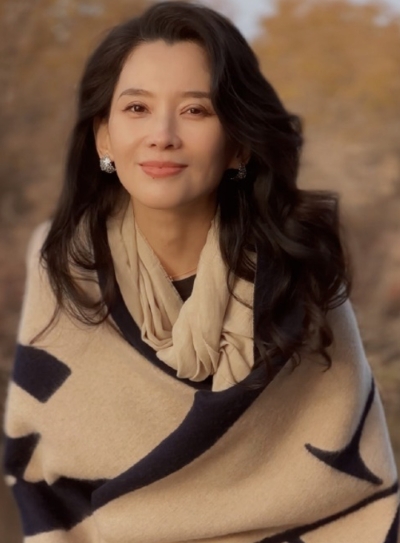 汪峰离婚章子怡7个月传新恋情,女方身份被起底是网红森林北(图1) 汪峰离婚章子怡7个月传新恋情,女方身份被起底是网红森林北(图1)