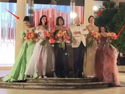 舒淇刘亦菲遭挤推抢位沦为边缘人,而森星不但被网民狂骂,还遭到主办方的无情除名(图1) 舒淇刘亦菲遭挤推抢位沦为边缘人,而森星不但被网民狂骂,还遭到主办方的无情除名(图1)