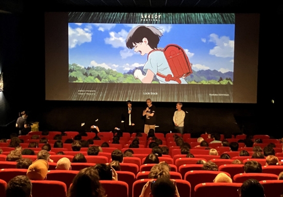 《蓦然回首》上海首映门票两分钟秒光,全场被泪水淹没,直到剧情尾声(图1) 《蓦然回首》上海首映门票两分钟秒光,全场被泪水淹没,直到剧情尾声(图1)