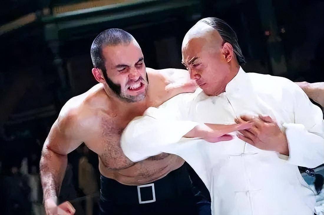 《歌手2024》为什么会一路走低,上半场《战狼2》,下半场《年会不能停》(图5) 《歌手2024》为什么会一路走低,上半场《战狼2》,下半场《年会不能停》(图5)