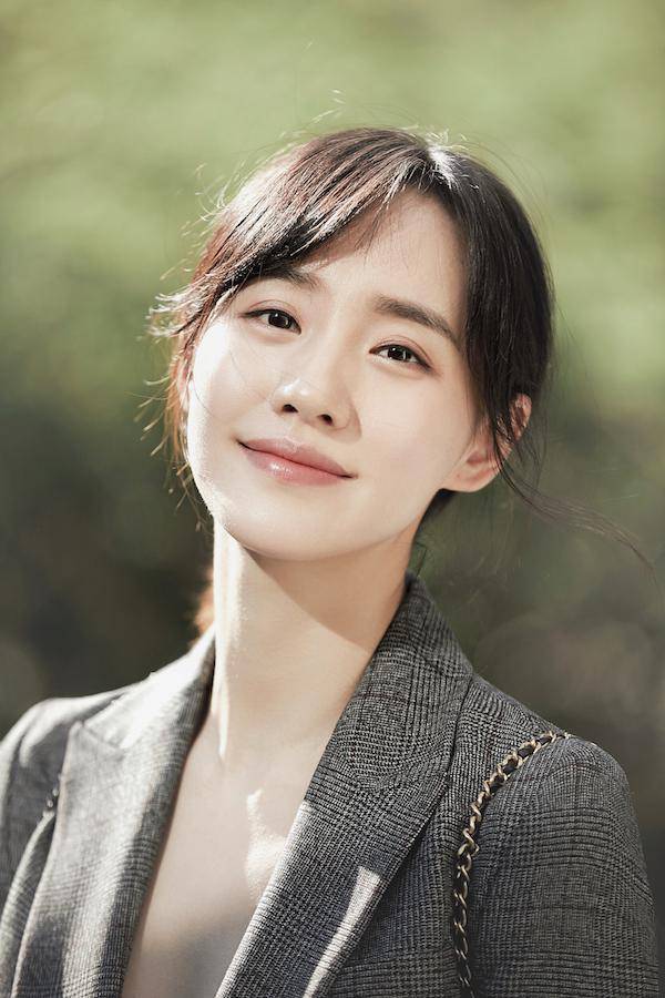 第37届大众电影百花奖提名名单公布,5位女演员入围最佳女主角(图13) 第37届大众电影百花奖提名名单公布,5位女演员入围最佳女主角(图13)