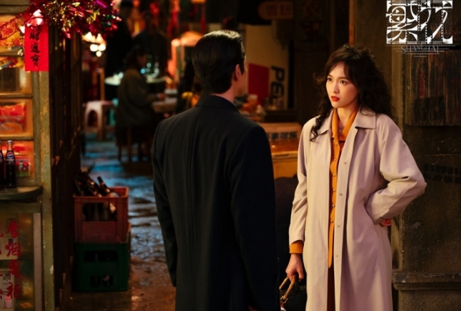 《繁花》宝珠CP唐嫣每看必哭:戏里面所有曾经感动我的地方,现在回想起来仍然会热泪盈眶(图1) 《繁花》宝珠CP唐嫣每看必哭:戏里面所有曾经感动我的地方,现在回想起来仍然会热泪盈眶(图1)