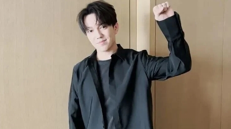 迪玛希澄清《歌手》黑幕风波,因一个单词听错了!(图1) 迪玛希澄清《歌手》黑幕风波,因一个单词听错了!(图1)