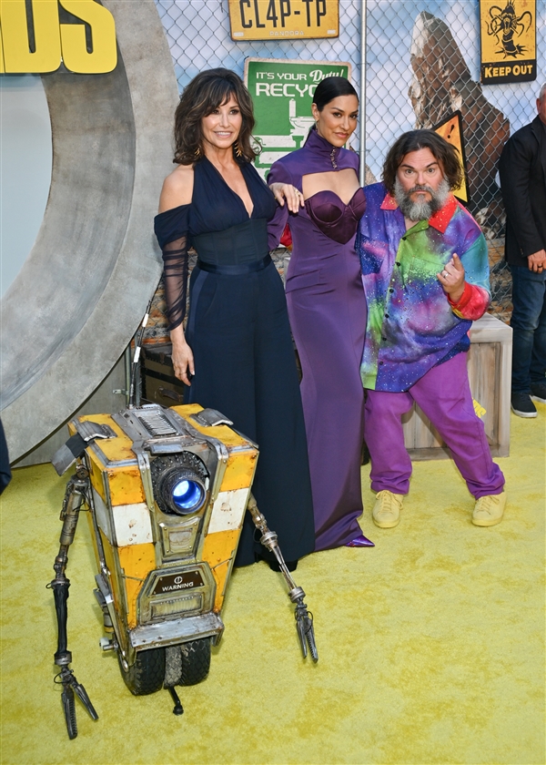 尽管烂番茄指数尚未解禁,但看过《无主之地》的观众都确认烂片无疑(图3) 《无主之地》烂片确认