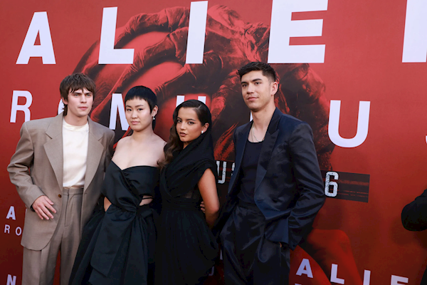 《异形:夺命舰》有望以较低成本夺得北美票房榜本周冠军,试映反响不错(图2) 《异形:夺命舰》以小博大