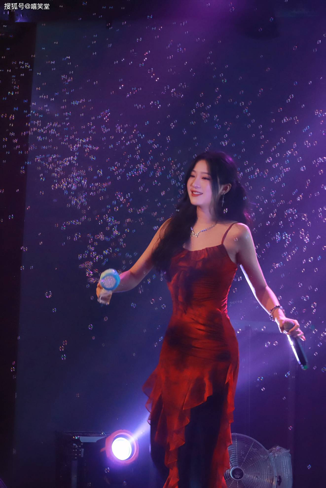 恭喜王澳楠和无脸男葫芦拥有了甜甜的爱情,祝福两位Rapper(图13) 恭喜王澳楠和无脸男葫芦拥有了甜甜的爱情,祝福两位Rapper(图13)