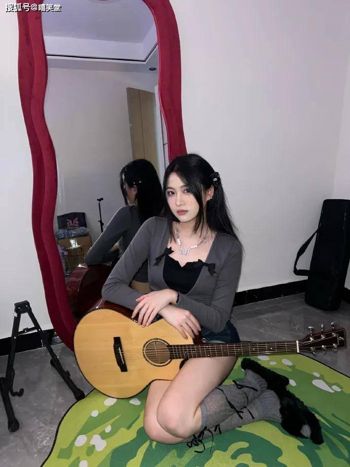 恭喜王澳楠和无脸男葫芦拥有了甜甜的爱情,祝福两位Rapper(图12) 恭喜王澳楠和无脸男葫芦拥有了甜甜的爱情,祝福两位Rapper(图12)