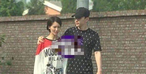 演员张昊唯的瓜一个接一个被曝出,让娱乐圈又开始“热闹”起来(图20) 演员张昊唯的瓜一个接一个被曝出,让娱乐圈又开始“热闹”起来(图20)