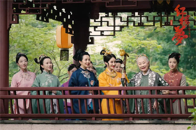 暑期档接近尾声,很多观众开始审视这个暑期档了,备受期待的沈腾主演的电影《逆鳞》即将上映(图5) 暑期档接近尾声,很多观众开始审视这个暑期档了,备受期待的沈腾主演的电影《逆鳞》即将上映(图5)