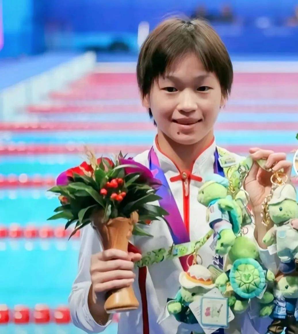 没想到有生之年还能看到全红婵和葛优的梦幻联动,真文体不分家了!(图21) 没想到有生之年还能看到全红婵和葛优的梦幻联动,真文体不分家了!(图21)