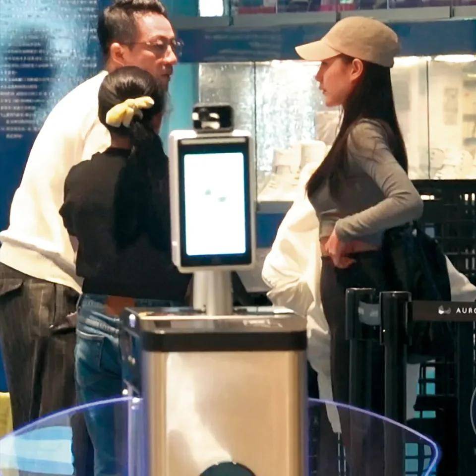 汪小菲和大S的十年婚姻由爱生恨,为了抚养费不惜撕破脸皮(图5) 汪小菲和大S的十年婚姻由爱生恨,为了抚养费不惜撕破脸皮(图5)