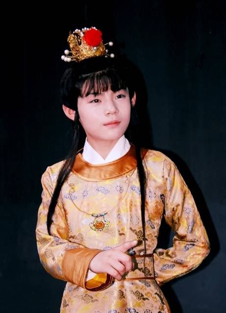 因为电影《红楼梦》,“00后小戏骨”演绎的《小戏骨红楼梦》翻红了(图7) 因为电影《红楼梦》,“00后小戏骨”演绎的《小戏骨红楼梦》翻红了(图7)