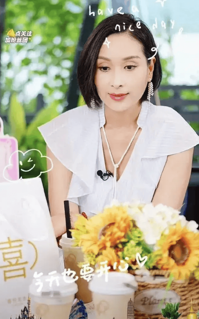 上海首富周正毅前妻终于透露掌掴杨恭如内幕:被嚣张态度气到,明明是“小三”却言语挑衅(图14) 上海首富周正毅前妻终于透露掌掴杨恭如内幕:被嚣张态度气到,明明是“小三”却言语挑衅(图14)